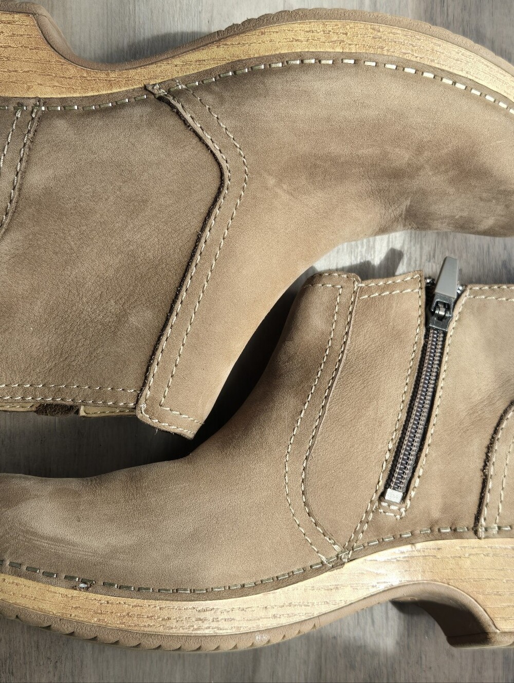 Dansko Barbara Light Brown Suede Clog Bootie EU 37 - Picture 2 of 8